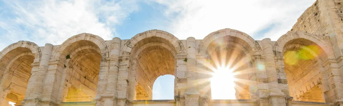 Arles private walking tour