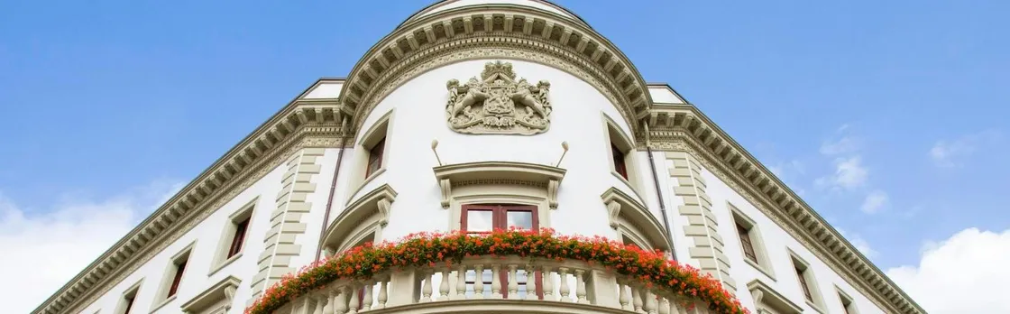 Wiesbaden 2-hour city walking tour with a local