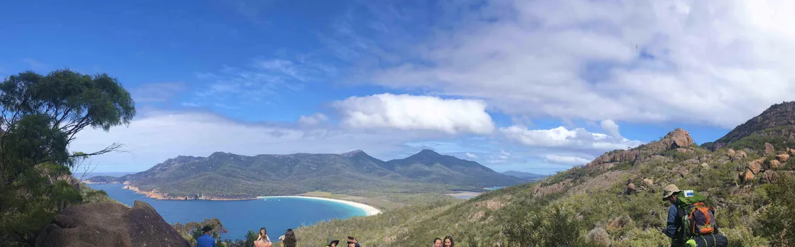 Wineglass Bay and Freycinet National Park Day Tour