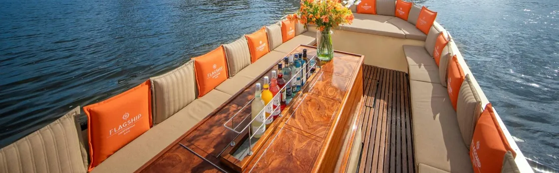 Luxury canal cruise from the Anne Frank House