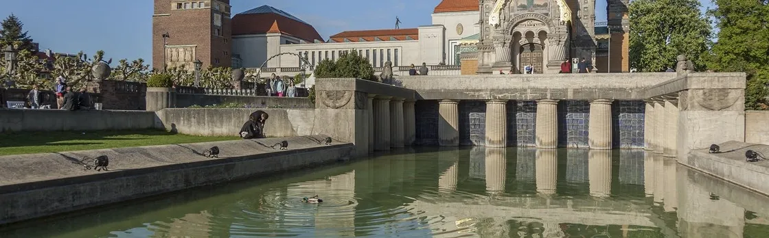 Guided walking tour of Mathildenhöhe Darmstadt