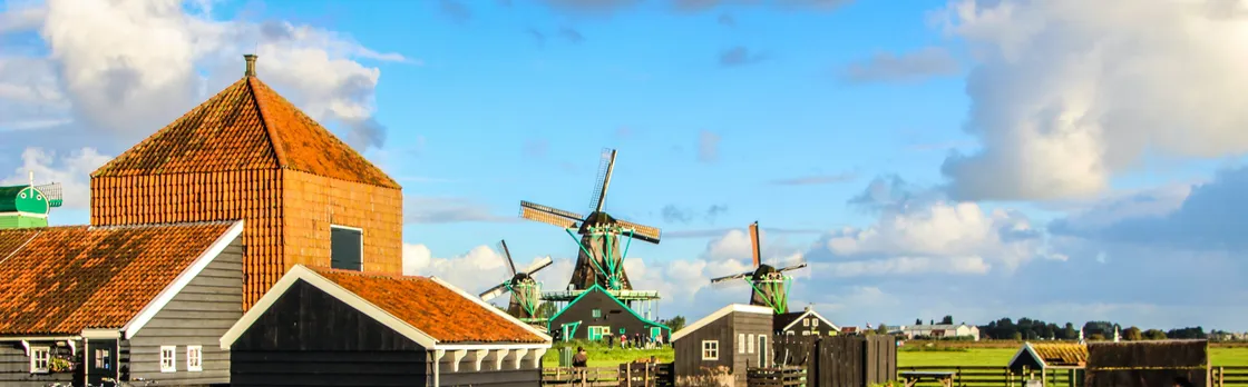 Tour to Zaanse Schans, Edam, Volendam and Marken