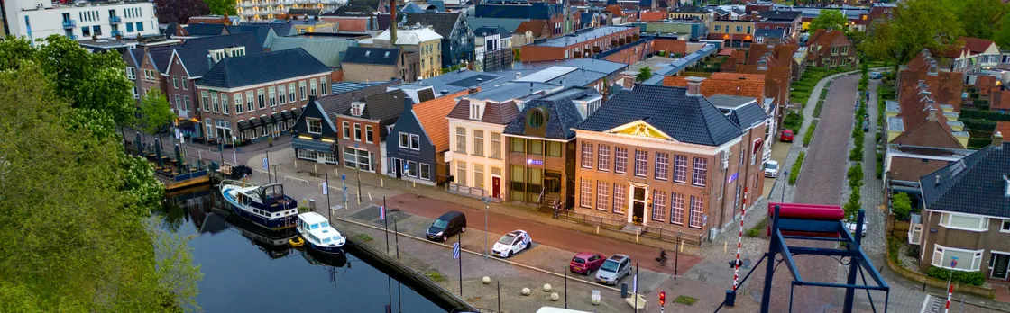 Self guided tour with interactive city game of Heerenveen