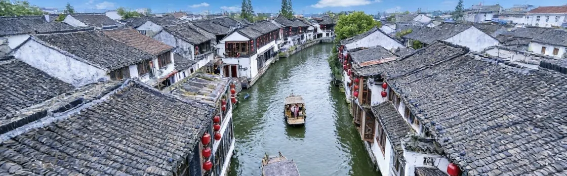 Shanghai city and Zhujiajiao water town private tour with lunch