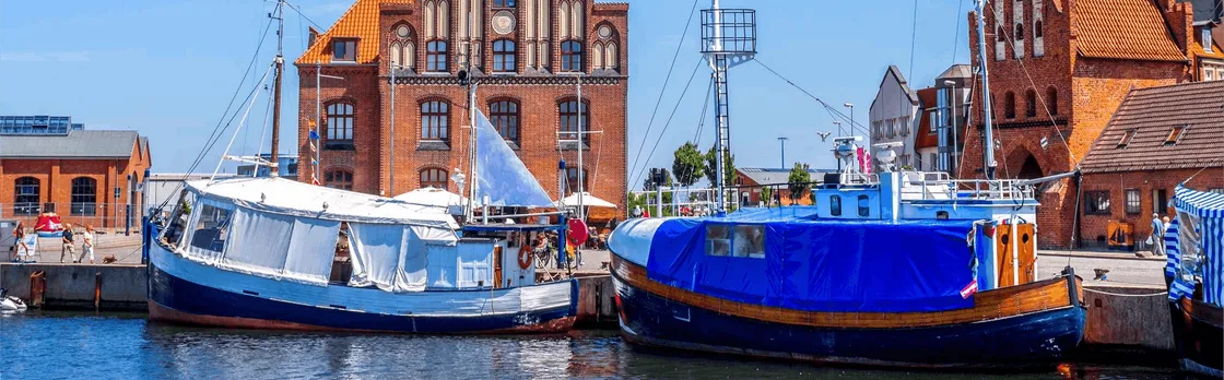 Wismar best intro city walking tour with a local