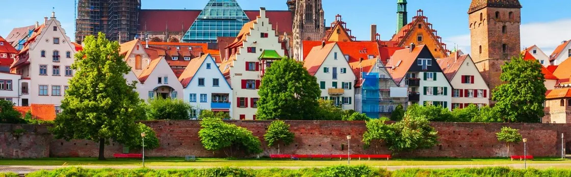 Discover Ulm in 1 hour with a local
