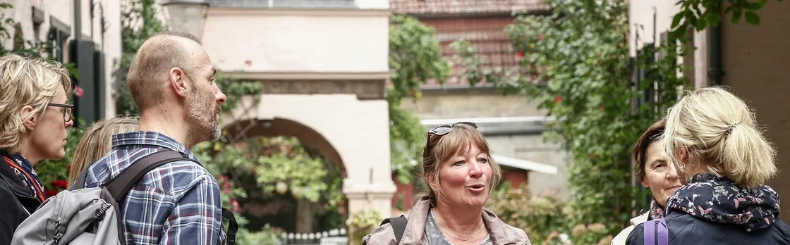 Courtyards and Alleys Guided Walking Tour in Lübeck