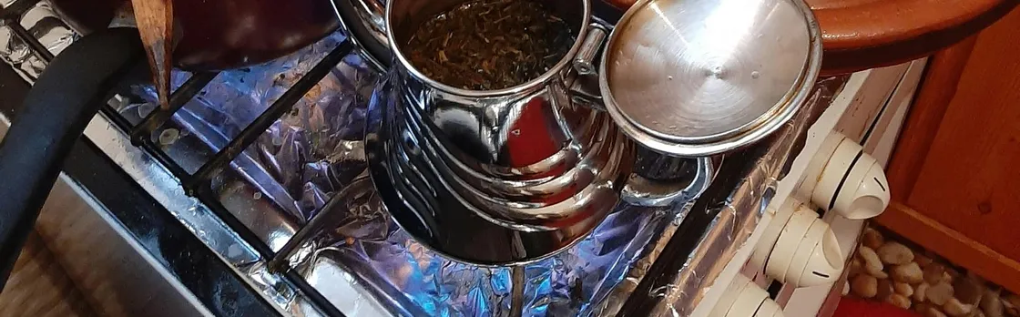 Flavors and Traditions of Morocco with a Local Family in Essaouira