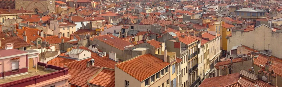 Perpignan city highlights walking tour with a local guide