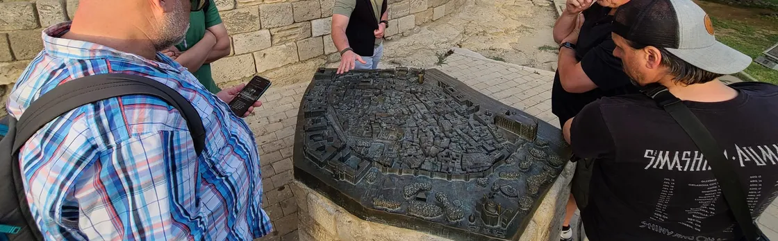 Old and Modern Baku Tour