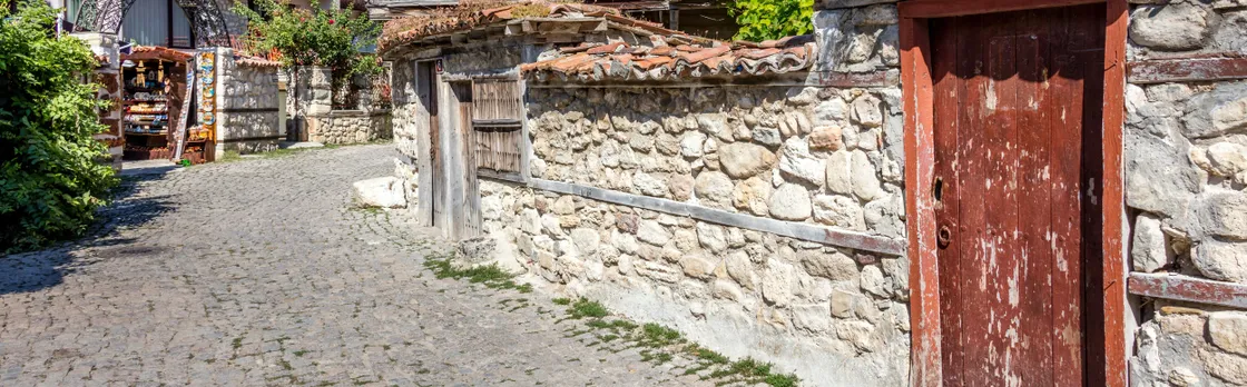 Nessebar walking tour with 3D experience and optional transfer