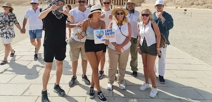 2 Days Trip Luxor from Hurghada with Hot Air Balloon and Felucca