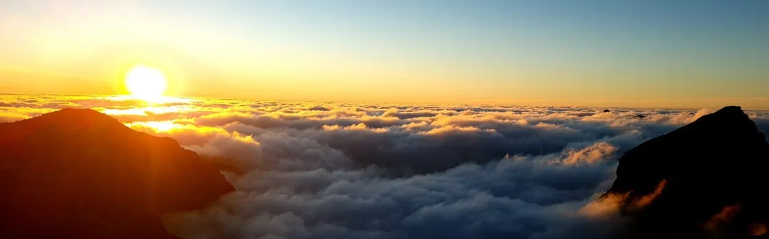 Pico do Arieiro sunrise tour
