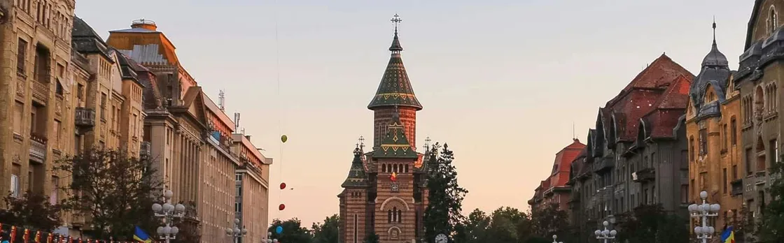 Explore Timișoara's photogenic highlights with a local