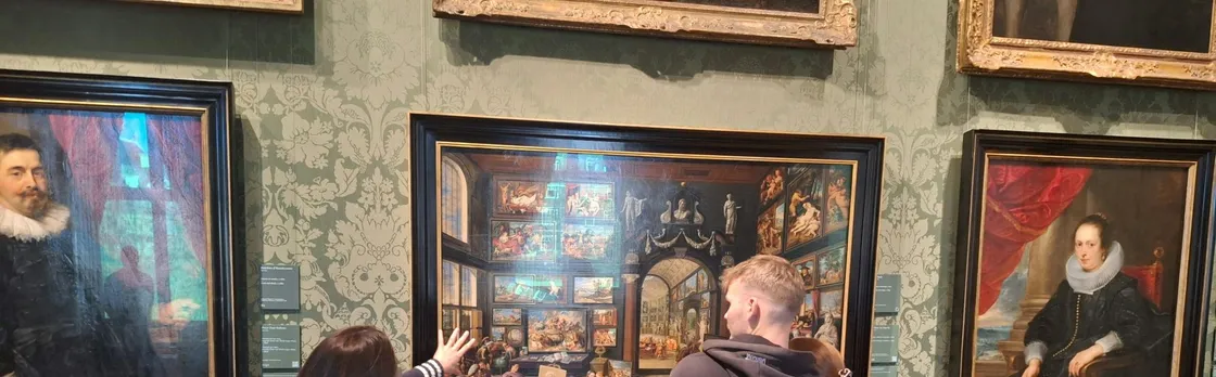 Private guided tour of Mauritshuis museum in The Hague