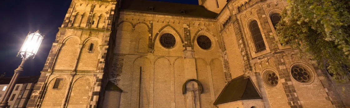 Nightwatchman tour with torch through Bonn
