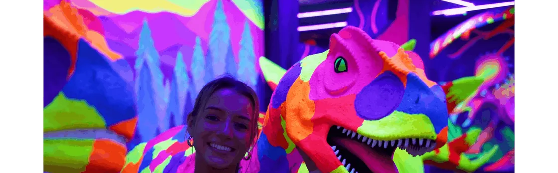 GLOBALLS ticket with your choice of mini golf course or Carnival Games