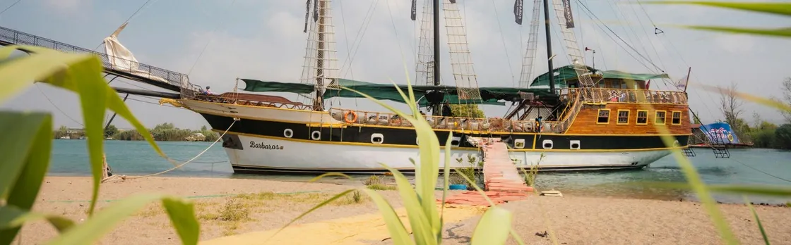Manavgat River pirate cruise with swim stops