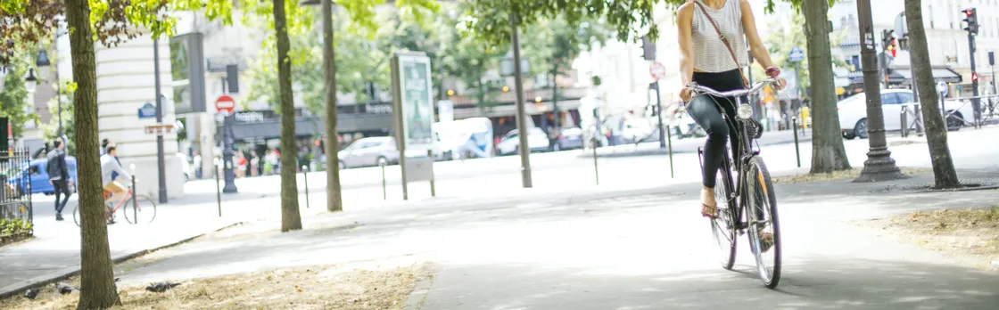 Paris off-the-beaten-path bike tour
