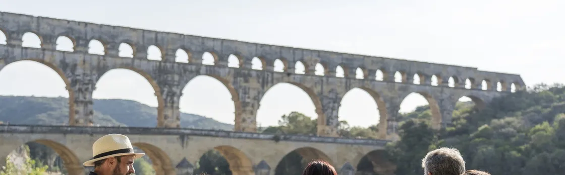 Saint Remy, les Baux de Provence & Pont du Gard from Avignon