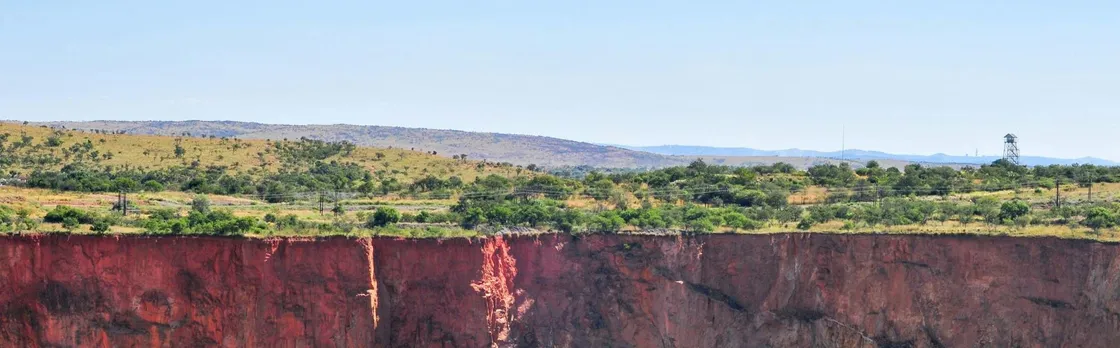 Cullinan Mine and Pretoria City full-day tour from Johannesburg