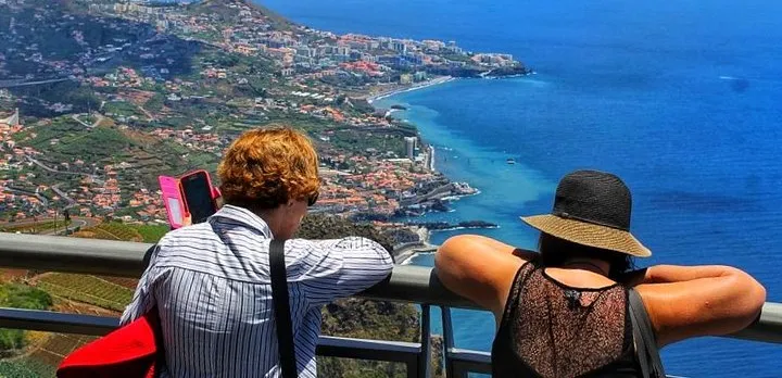 Cabo Girão & mountains 4x4 tour