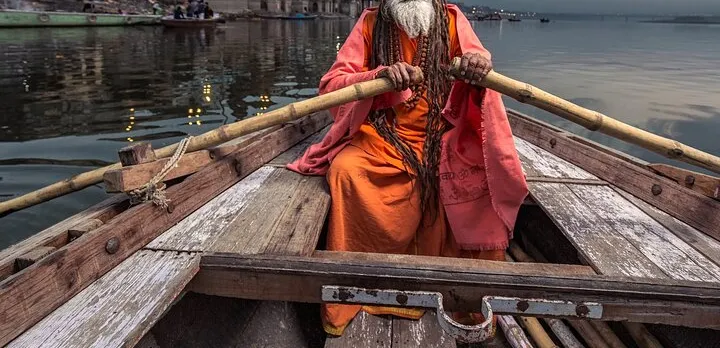 15-Day Delhi, Rajasthan, Agra & Varanasi Tour