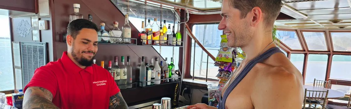 Miami: Biscayne Bay Happy Hour Cruise