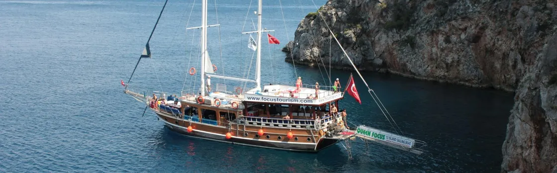 Fethiye boat cruise with lunch and transfers
