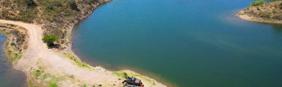 Algarve 4x4 adventure with local tastings and river beach swim