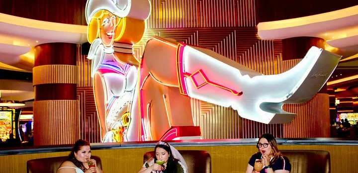 Bonkers Bites & Brews Fremont Guided Tour with Photos
