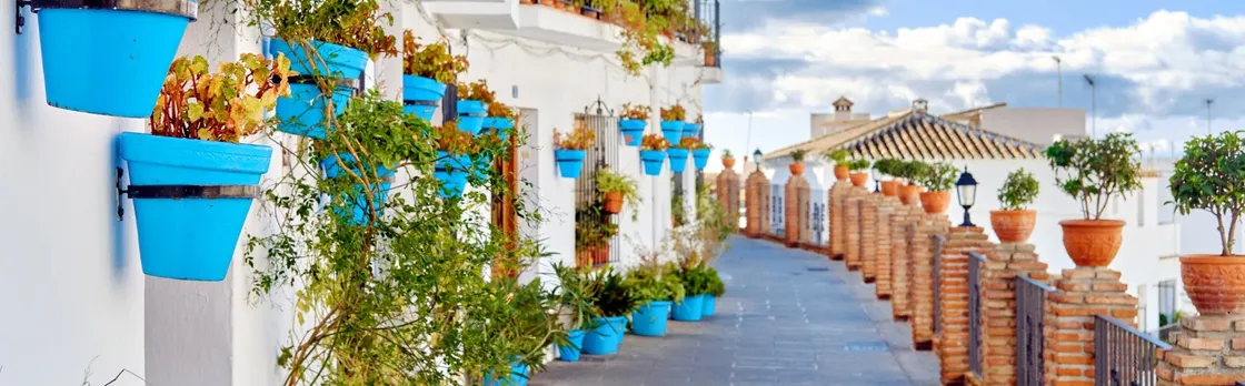 Day trip to Mijas, Marbella and Puerto Banus from Malaga