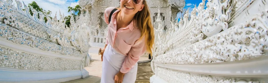 Chiang Rai White Temple and Hill Tribe Village tour from Chaing Mai
