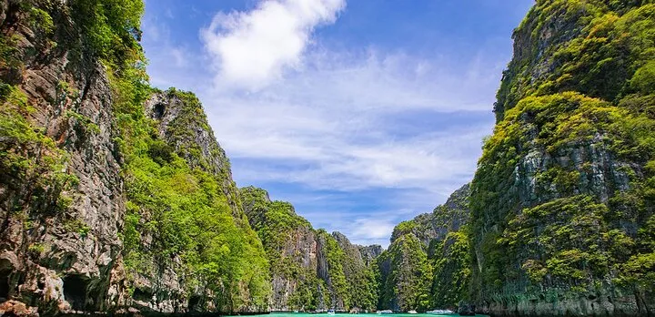 Sunrise Phi Phi + 4 Islands Trip By Speedboat From Krabi