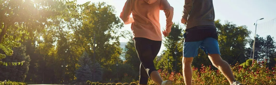 Small-group guided running city tour in Flensburg