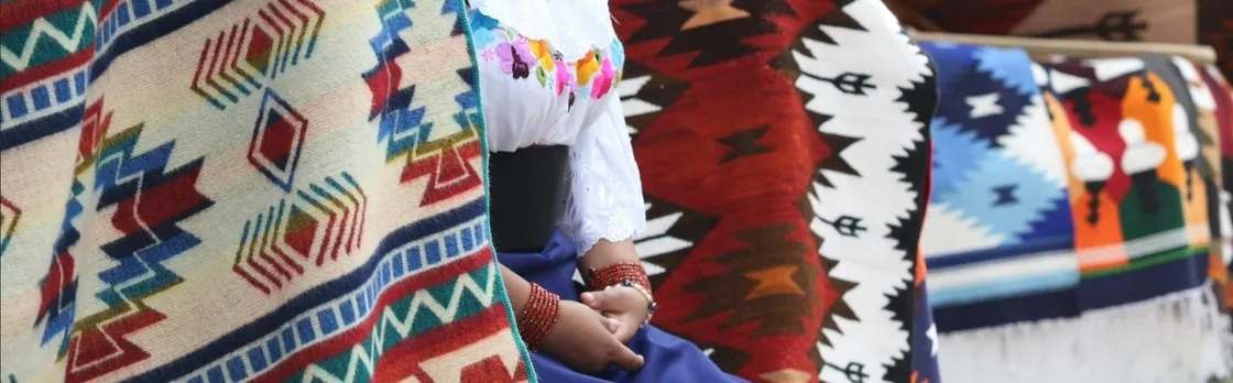 Otavalo guided tour with market, Quitsato and Cuicocha