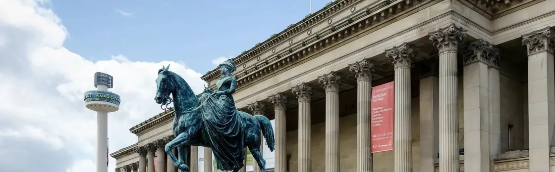 Best of Liverpool sightseeing tour