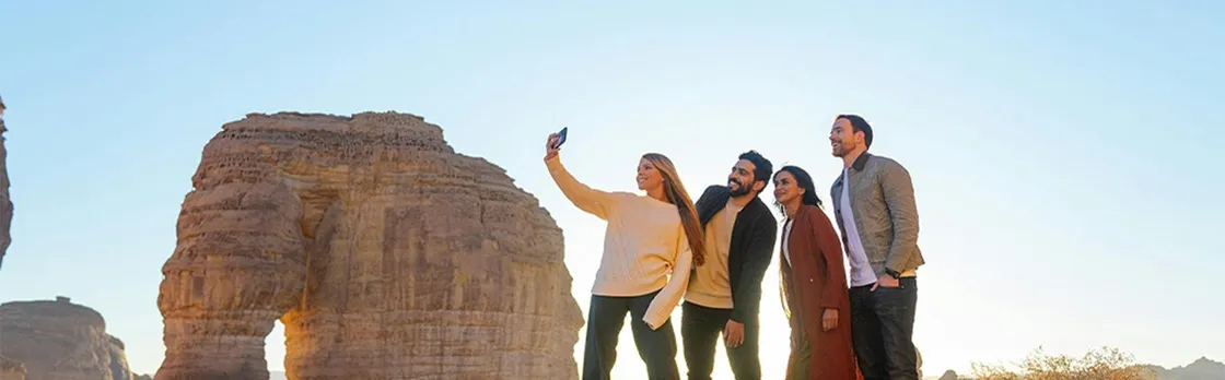 Al Ula full-day discovery tour from Madinah