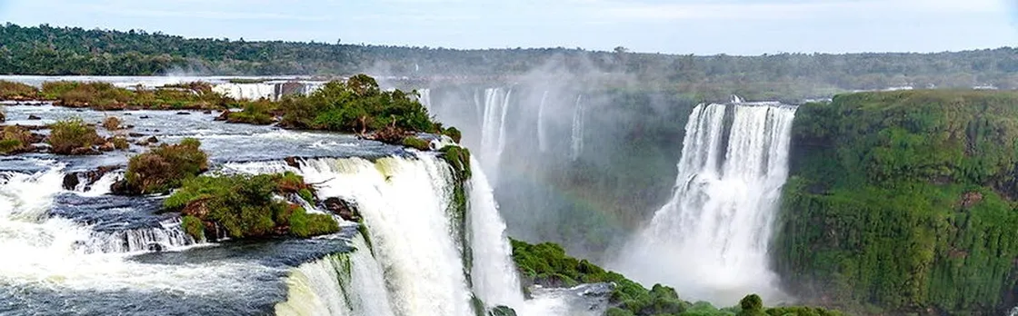 Full-day tour of the Argentine side of Iguazu Falls