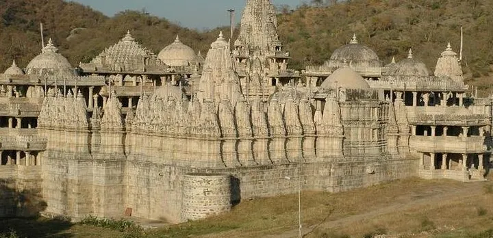 Private Transfer from Jodhpur to Udaipur with Ranakpur Jain Temple