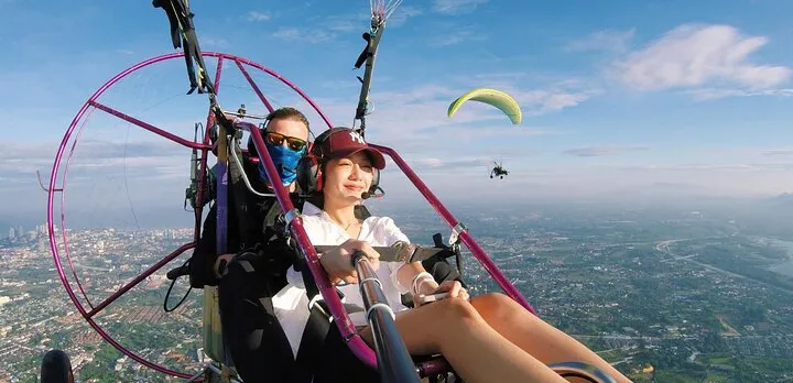 Paramotor Experience in Pattaya Include Pickup Transfer
