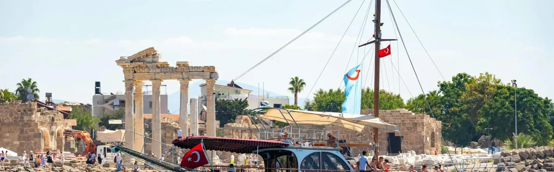 Adults-only Gulet cruise with lunch, drinks and optional transfers from Side