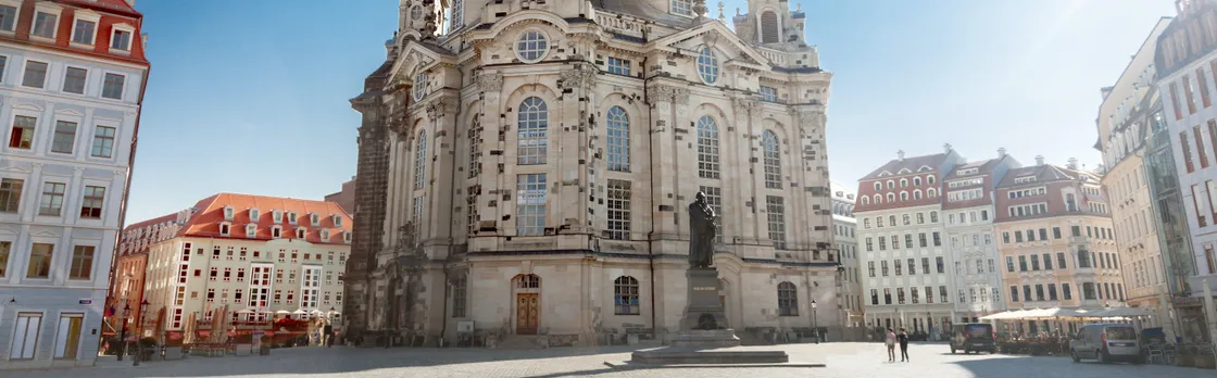 Dresden walking tour with interior visit of the Frauenkirche and Zwinger tour