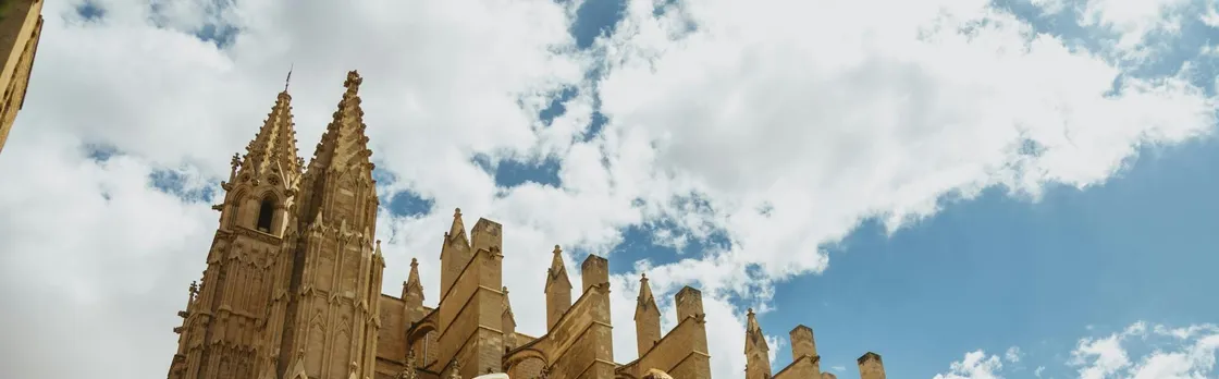 Palma tours with Cathedral and Valldemossa options