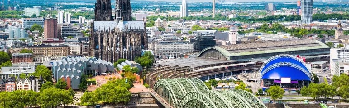 24-Hour Cologne Hop-On Hop-Off Bus Tour
