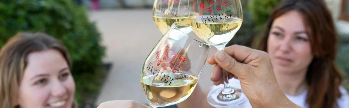 Domaine Clotilde Davenne winery tour in English and Chablis tasting