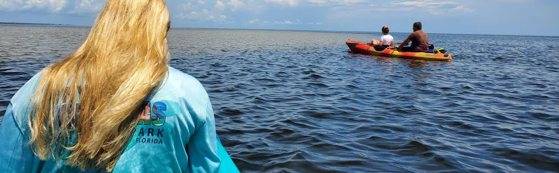 Full-day hiking and paddling tour in Everglades National Park