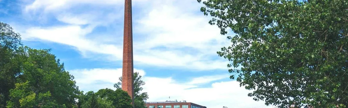 90-minute Tampere walking tour with local guide