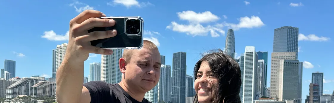 Miami Skyline Cruise of South Beach Millionaire Homes & Venetian Islands