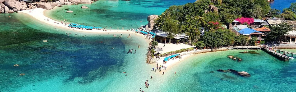 Day trip to discover Koh Tao and Koh Nang Yuan with lunch